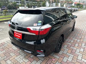 Honda Shuttle Hybrid 1.5A