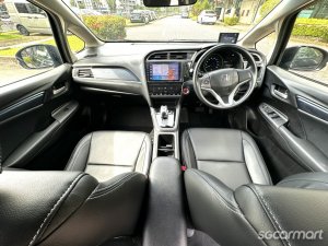 Honda Shuttle Hybrid 1.5A