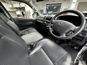 Toyota Hiace 3.0M