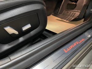 BMW 5 Series 520i Luxury