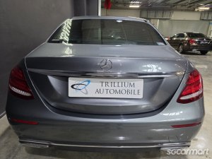 Mercedes-Benz E-Class E180 Avantgarde