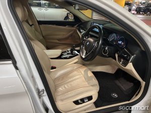 BMW 5 Series 530i Luxury