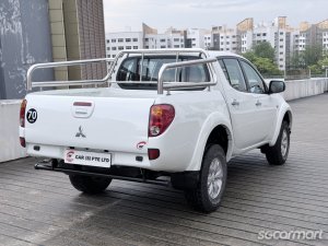 Mitsubishi Triton L200 Double-Cab 2.5A (COE till 10/2030)