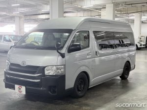 Toyota Hiace Commuter 3.0A GL High Roof
