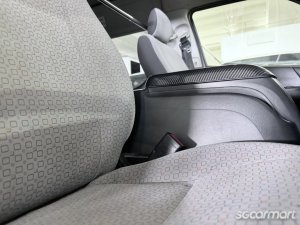 Toyota Hiace Commuter 3.0A GL High Roof