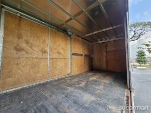 Mitsubishi Fuso Canter FEB21