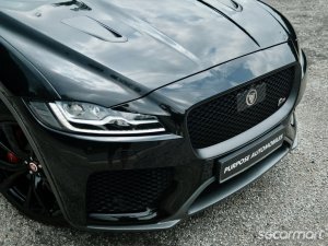 Jaguar F-PACE 5.0A SVR