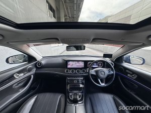 Mercedes-Benz E-Class E200 AMG Line Sunroof