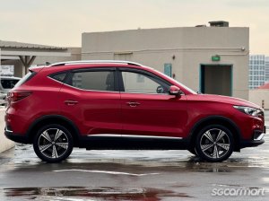 MG ZS Electric Deluxe Panoramic Roof