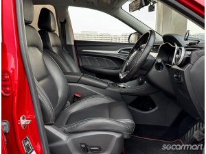 MG ZS Electric Deluxe Panoramic Roof