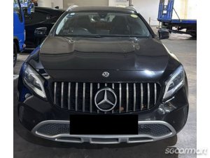 Mercedes-Benz GLA-Class GLA180 Urban Edition-thumbnail