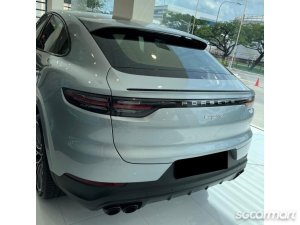 Porsche Cayenne Coupe 3.0A Panoramic Roof