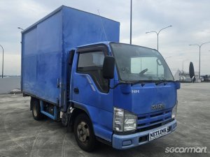 Isuzu NHR85A