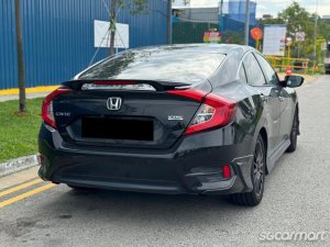 Honda Civic 1.5A VTEC Turbo Sunroof