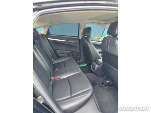 Honda Civic 1.5A VTEC Turbo Sunroof