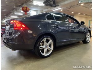Volvo S60 T2