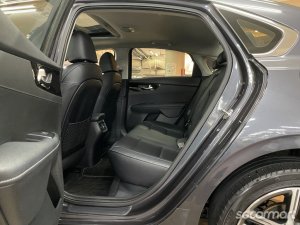 Kia Cerato 1.6A SX Sunroof