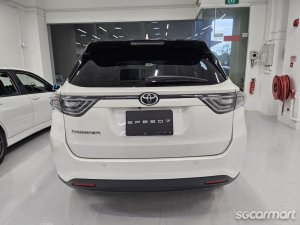 Toyota Harrier 2.0A Elegance Panoramic Roof (New 5-yr COE)