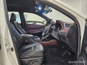 Toyota Harrier 2.0A Elegance Panoramic Roof (New 5-yr COE)