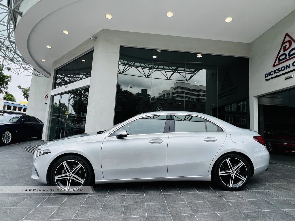 BMW 5 Series 523i Highline - Side Front