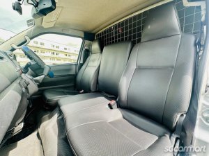 Toyota Hiace 3.0M