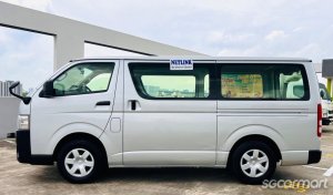 Toyota Hiace 2.0A DX