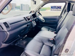 Toyota Hiace 2.0A DX