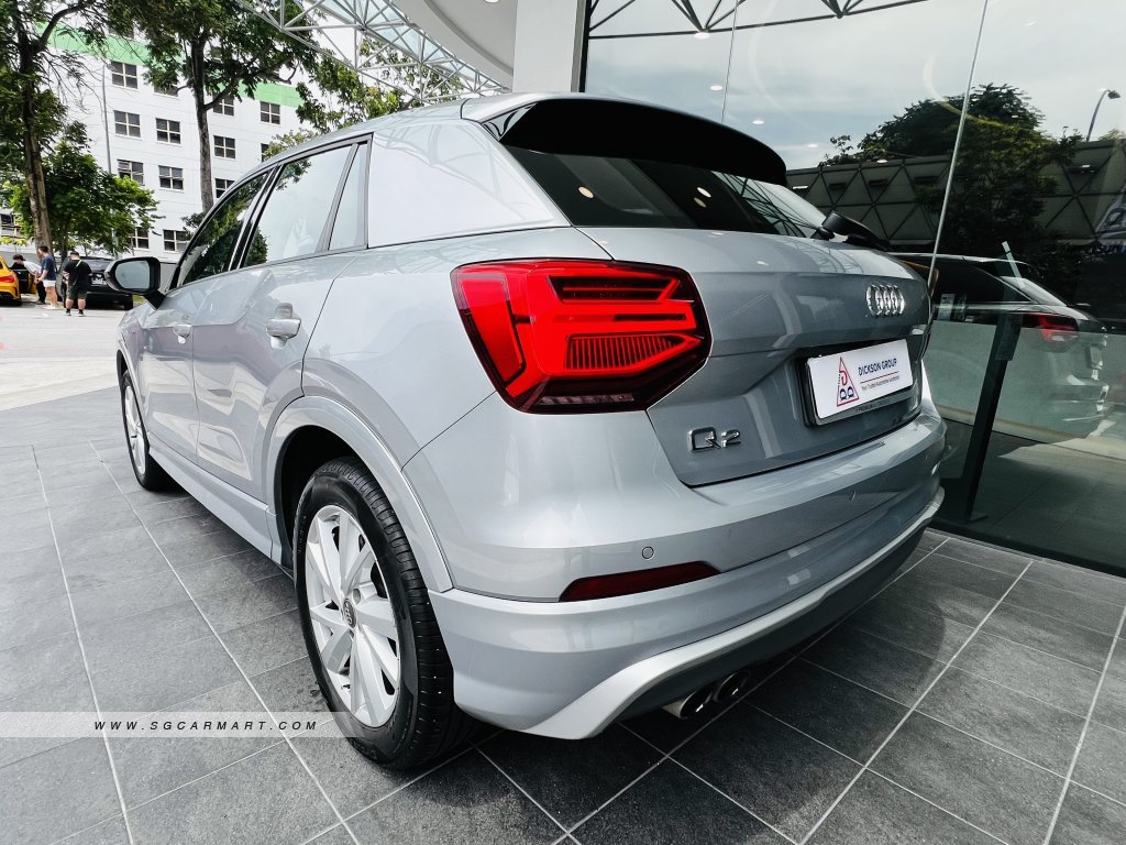 BMW 5 Series 523i Highline - Side Front