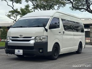 Toyota Hiace Commuter 3.0A GL