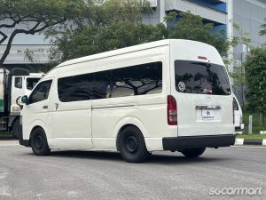 Toyota Hiace Commuter 3.0A GL