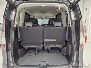 Nissan Serena e-POWER Hybrid 1.2A Highway Star Premium