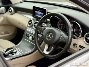 Mercedes-Benz C-Class C200 Avantgarde Sunroof (New 10-yr COE)