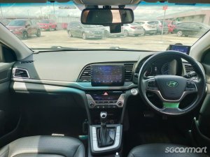 Hyundai Elantra 1.6A GLS Elite (OPC)