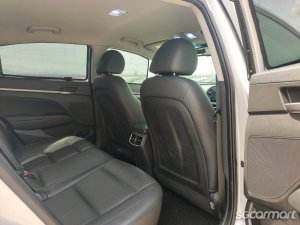 Hyundai Elantra 1.6A GLS Elite (OPC)