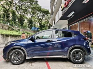 Honda Vezel Hybrid 1.5A X