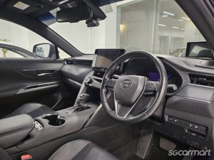 Toyota Harrier Hybrid 2.5A Premium