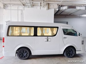 Toyota Hiace 2.8A Super GL Dark Prime