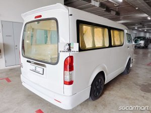 Toyota Hiace 2.8A Super GL Dark Prime