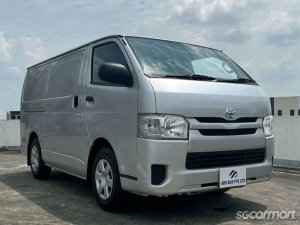 Toyota Hiace 3.0M