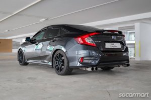 Honda Civic 1.5A VTEC Turbo Sunroof