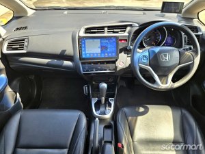 Honda Jazz 1.3A