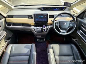 Honda Freed Hybrid 1.5A G