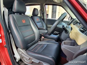 Honda Freed Hybrid 1.5A G