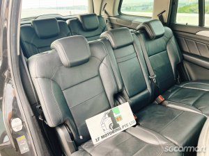 Mercedes-Benz GL-Class GL400 4MATIC (New 10-yr COE)