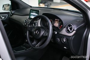 Mercedes-Benz B-Class B180 Style (New 5-yr COE)
