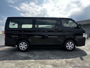 Toyota Hiace 2.8A DX