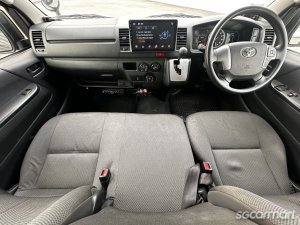 Toyota Hiace 2.8A DX