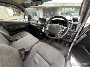 Toyota Hiace 2.8A DX
