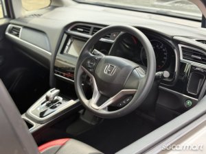 Honda Shuttle Hybrid 1.5A