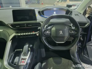 Peugeot 5008 1.6A Puretech EAT8 Allure